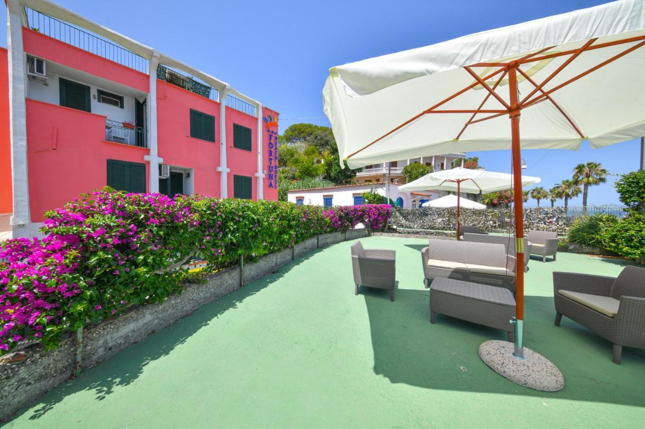 Fortuna Beach - Seaside Hotel Lacco Ameno  Buitenkant foto